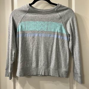 Girls vineyard vines dream cloth sweatshirt. NWOT, Medium 10/12